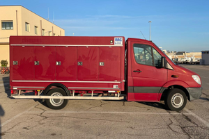 Furgone refrigerato modello Mercedes-Benz Sprinter