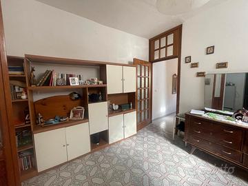 Guspini- Indipendente con terrazza panoramica