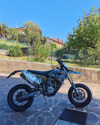 HUSABERG FS 570  2011 condizioni eccellenti