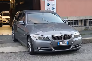 BMW 320d Touring Attiva