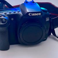 Canon EOS 20D con Sigma DC 18-250 HSM