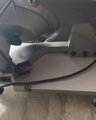 Affettatrice acciaio inox