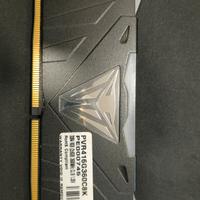 2 banchi ram ddr4 vipera led 8gb PC pvr416g360c8k