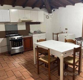 Villa di 160 m² con più di 5 locali a Serramazzoni