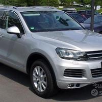 Parabrezza Volkswagen Touareg 2 da 2010 in poi