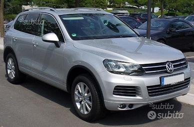 Parabrezza Volkswagen Touareg 2 da 2010 in poi