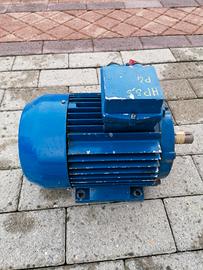 Motore asincrono trifase 