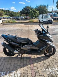Yamaha TMAX 500 – Allestimento 2008