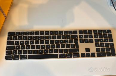 Tastiera Apple Magic Keyboard con Touch ID