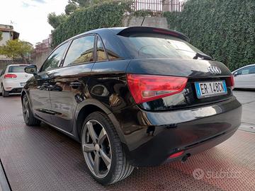 AUDI A1 DIESEL 1600 cv 90 - 2013 vetrin