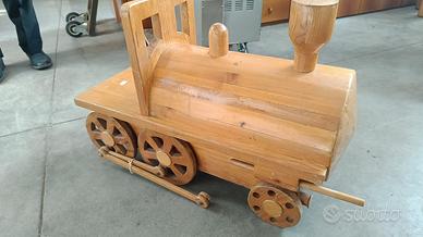 trenino giocattolo