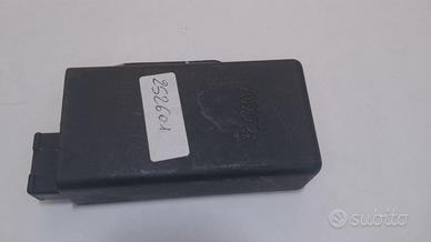 REGOLATORE CENTRALINA VESPA PIAGGIO 252601