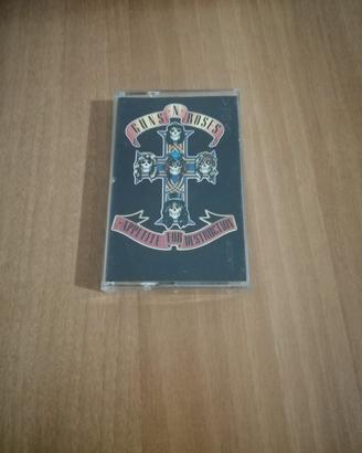 MUSICASSETTA GUNS N'ROSES 