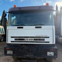 Iveco EuroTrakker