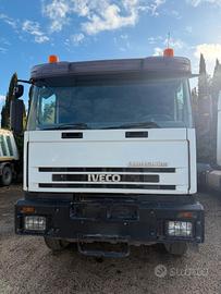 Iveco EuroTrakker