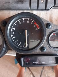 strumentazione FZR 600