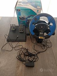 Volante Logitech per PS2 con pedalina