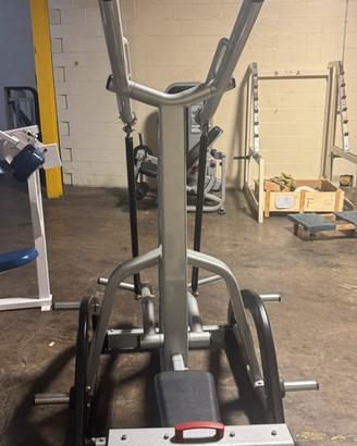 Star Trac Leverage Lat Pulldown