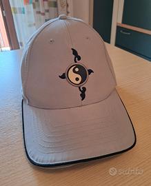 Berretto Tribal baseball Yin e Yang celeste/grigio