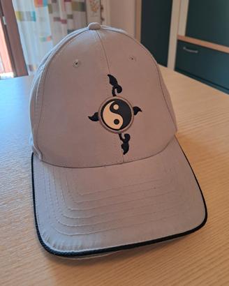 Berretto Tribal baseball Yin e Yang celeste/grigio