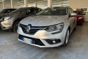 Renault Mégane Sporter TCe 140 CV EDC Intens