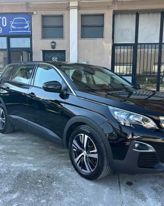 PEUGEOT 5008 BlueHDi 130 S&S EAT8 Active Busines