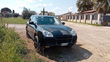 PORSCHE Cayenne 3.2 v6 gpl allestimento turbo