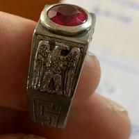 Anello fascista  in argento con rubino