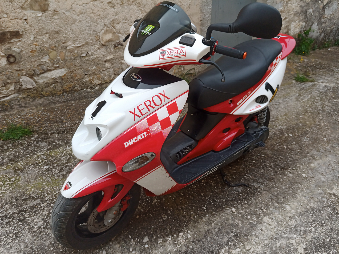 Malaguti Firefox Ducati Corse 50cc Skuter Malaguti F15 Firefox