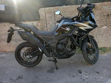 Zontes 703f NU0VA accetto piccola permuta con auto