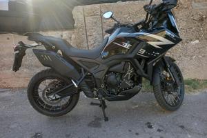 Zontes 703f NU0VA accetto piccola permuta con auto