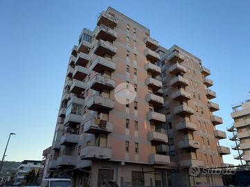 2 LOCALI A MONTESILVANO