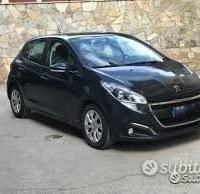 Ricambi per Peugeot 208 2016 c2306