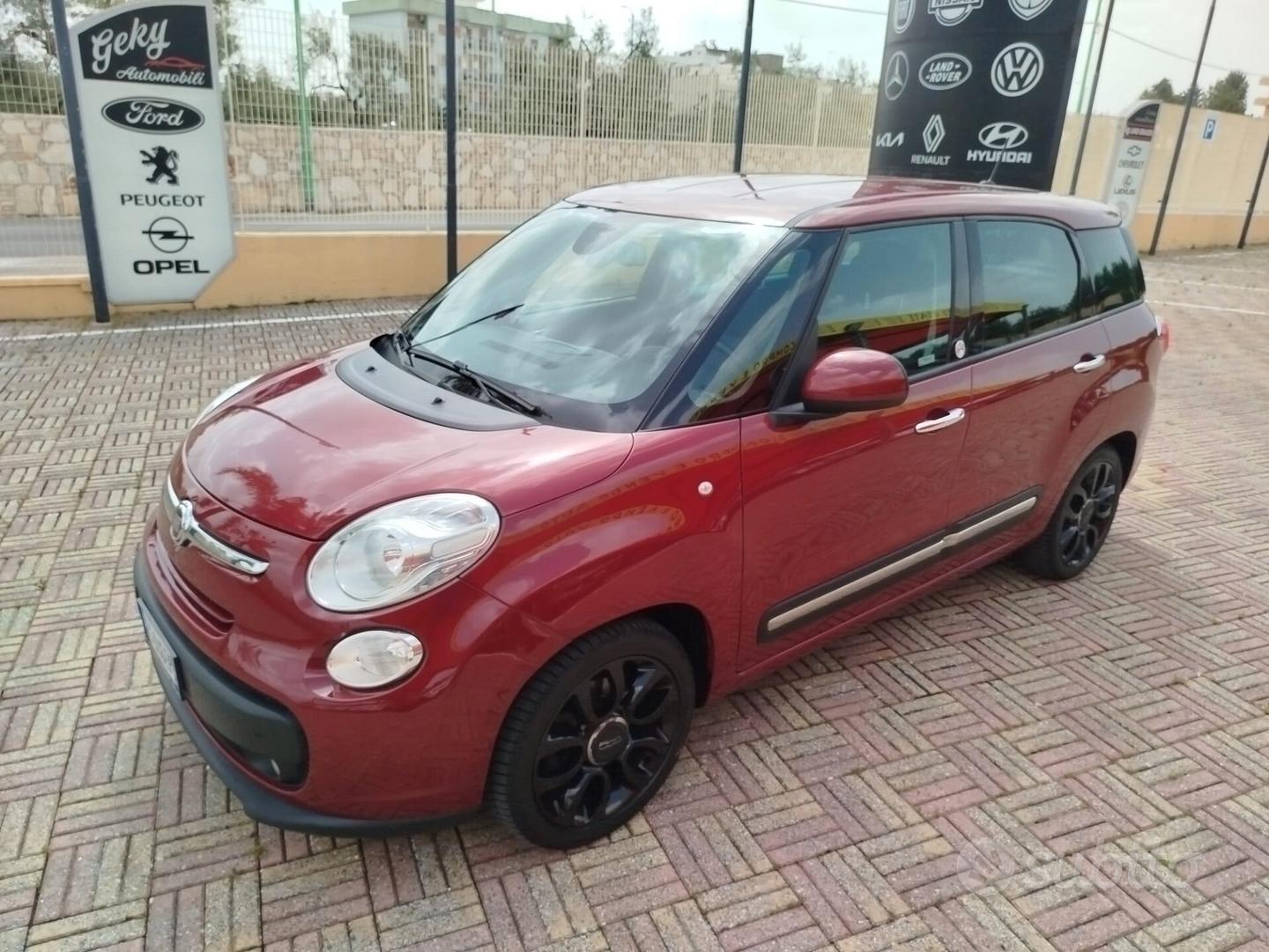 Fiat 500L Living 2016 photo 2