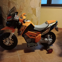 Motore a batteria