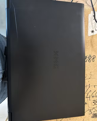 PC PORTATILE XMG CORE 17