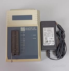 Programmatore memorie universale Leaper-48
