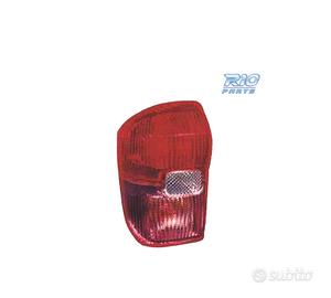 FANALE SINISTRO TOYOTA RAV4 00-03