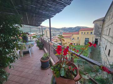 MULTILOCALE A TAGGIA