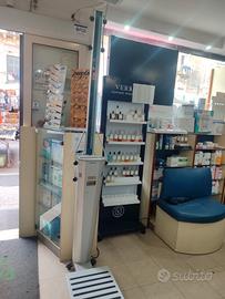 Bilancia pesa persone da farmacia