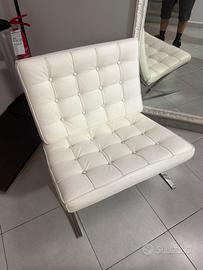Set Di Poltrone Barcelona Stile Van Der Rohe