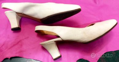 SANDALI DONNA COLOR BIANCO TORTORA USATI