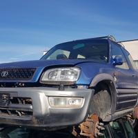 Toyota RAV4  2.0cc BENZINA anno 1997 X ricambi