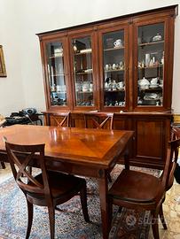 Elegante set sala da pranzo