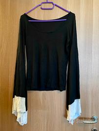 Maglioncino con ampie maniche di Andrea Turchi