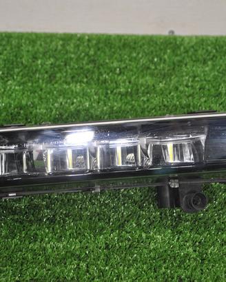 BMW G30 G31 G38 G32 Fendinebbia LED destro