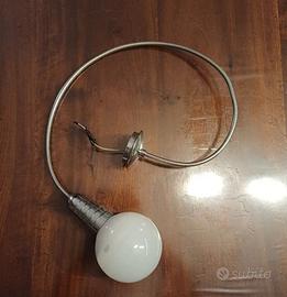 Lampadario tubo flessibile