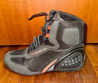 Scarpe moto dainese