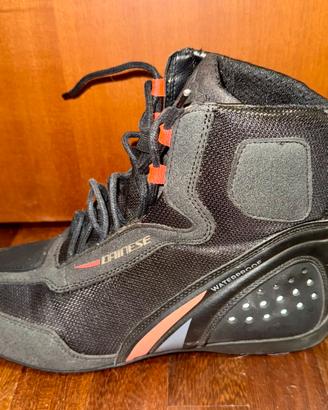 Scarpe moto dainese