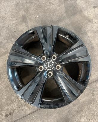 Cerchi lexus  ux 7x18